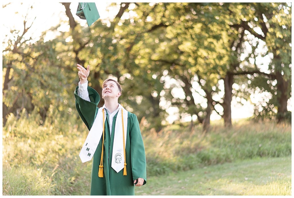 Pope Farm Conservancy Congrats Grad!&nbsp;Session