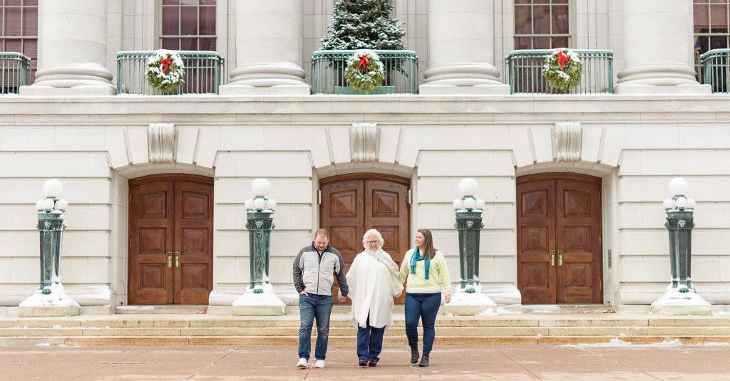 Wisconsin State Capitol Family&nbsp;Session