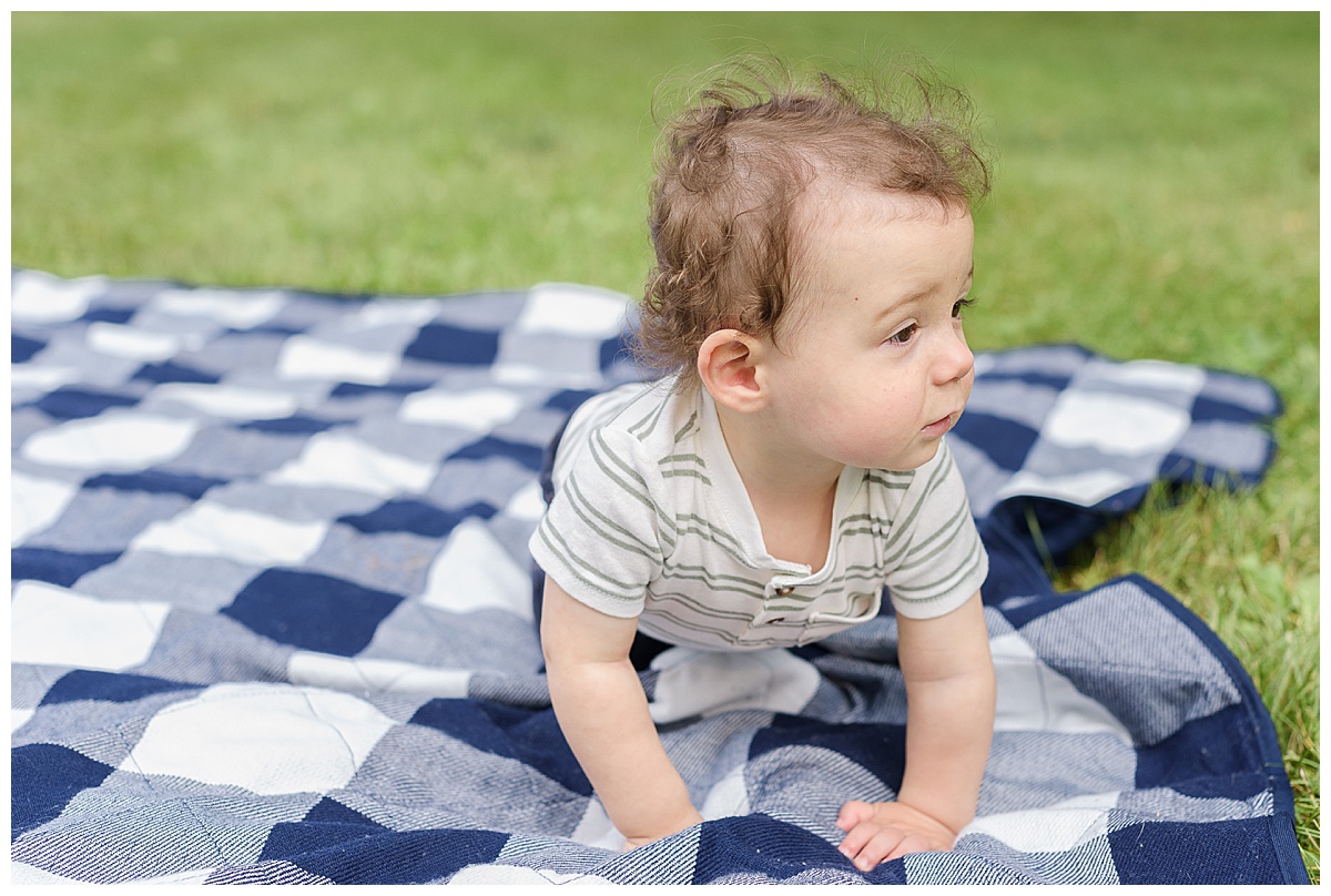 Anderson Farm County Park Family Session_0008.jpg
