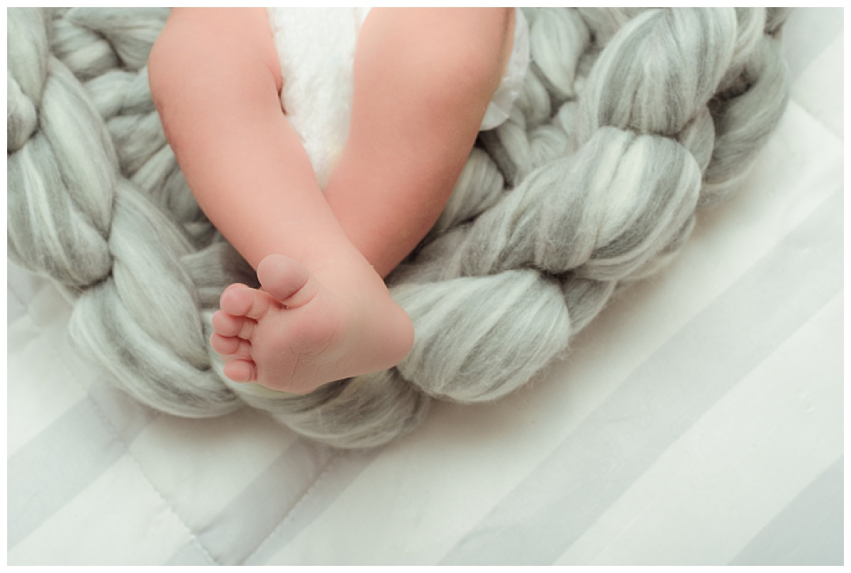 Sun Prairie, WI Welcome Home Baby Session_0002.jpg