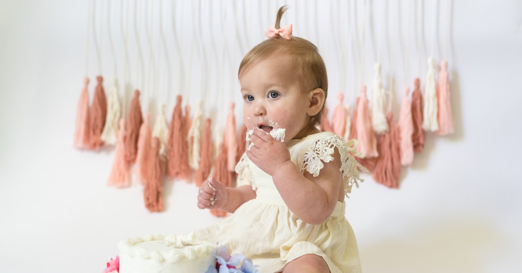 Ava’s First Birthday Cake&nbsp;Smash