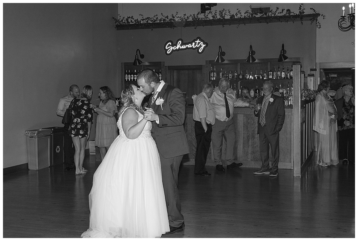 Whispering Pines Wedding Reception_0020.jpg